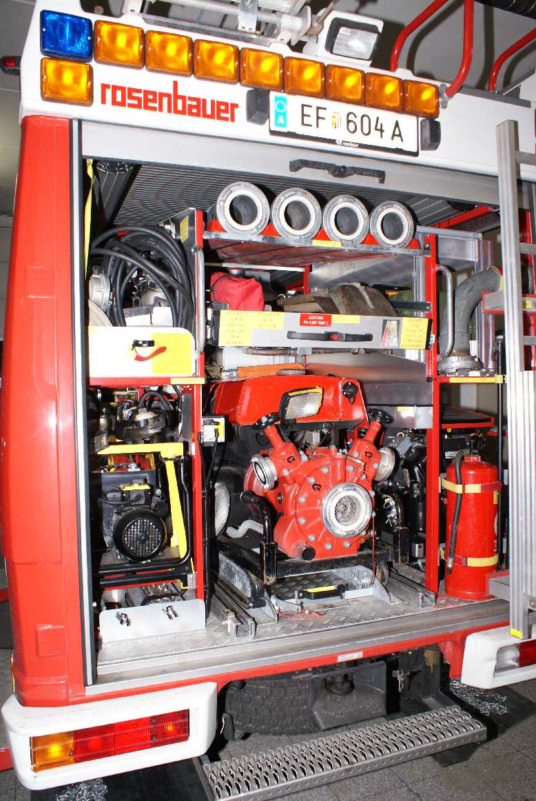 LFB (5) Pumpenraum Heck.JPG